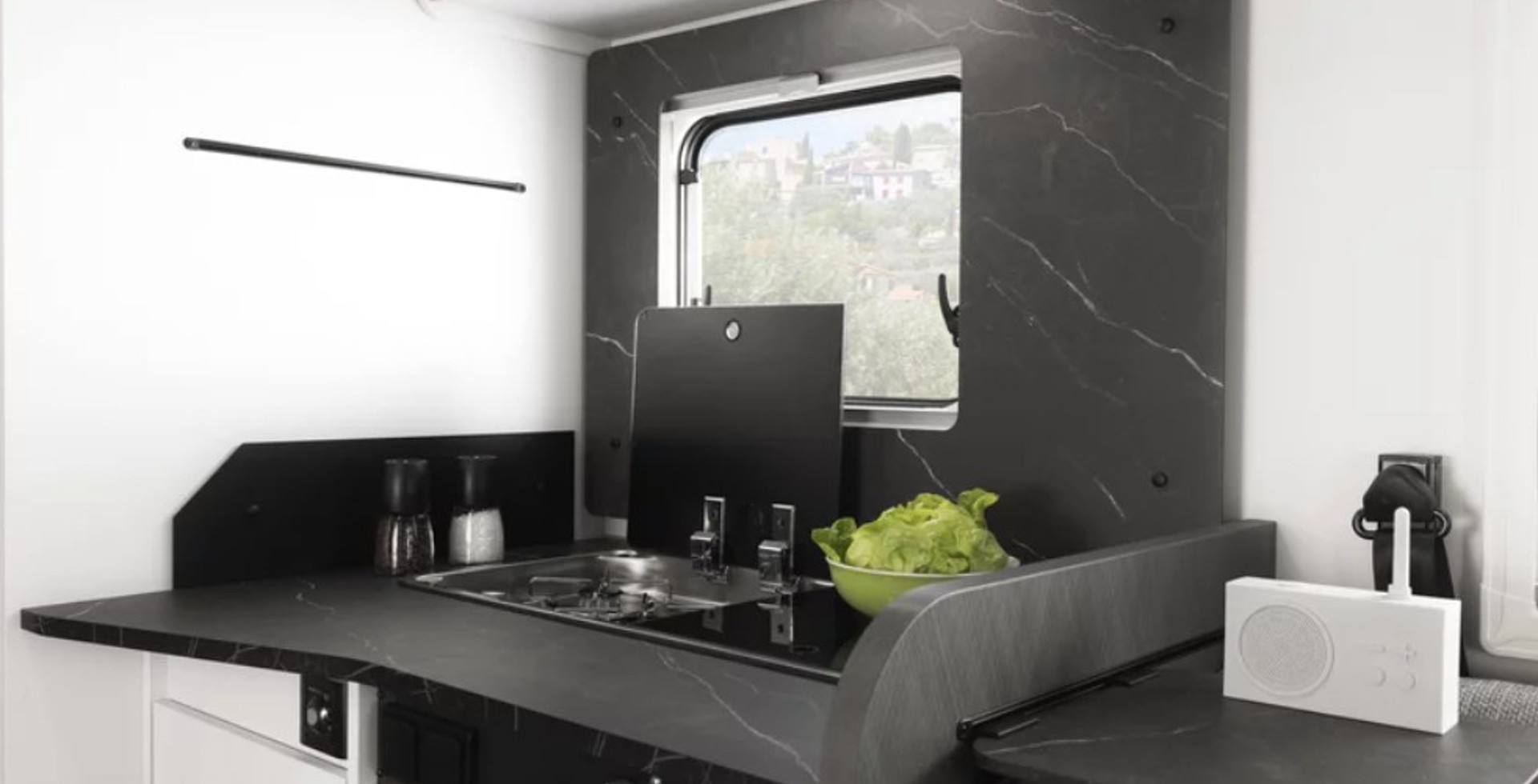 Med en Etrusco autocamper får du gennemtestet teknologi, slidstærke materialer og en robust konstruktion